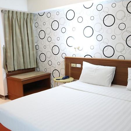 Отель Patong Triple P Экстерьер фото