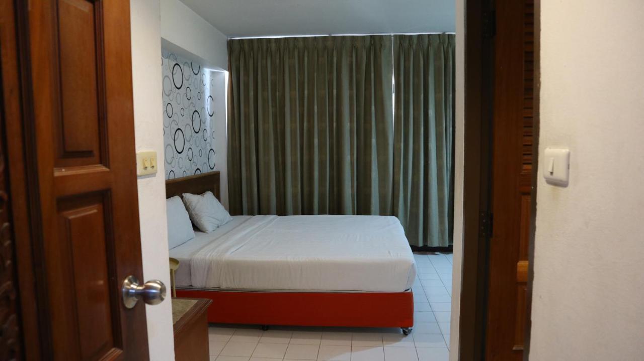 Отель Patong Triple P Экстерьер фото